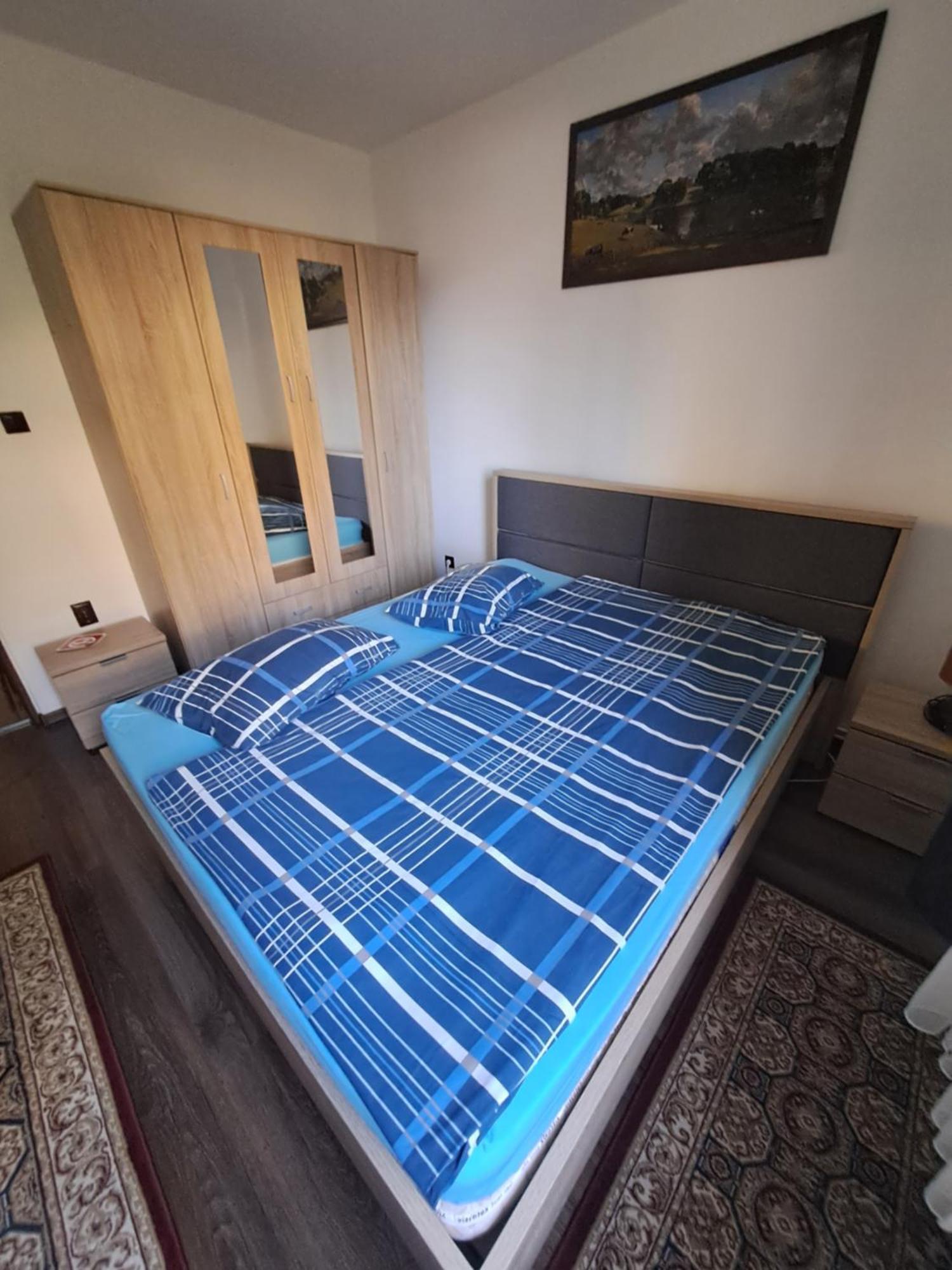 Orion Apartment Predeal Bagian luar foto